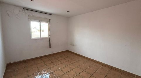 Foto 3 de Casa adosada en venda a Cabo Ortegal, El Rinconcillo, Algeciras