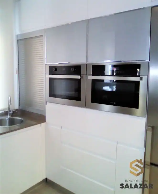 Cocina de Piso de alquiler en Bilbao  con Calefacción y Microondas
