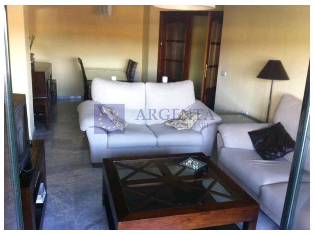 Sala d'estar de Pis de lloguer en Cáceres Capital amb Aire condicionat, Calefacció i Terrassa