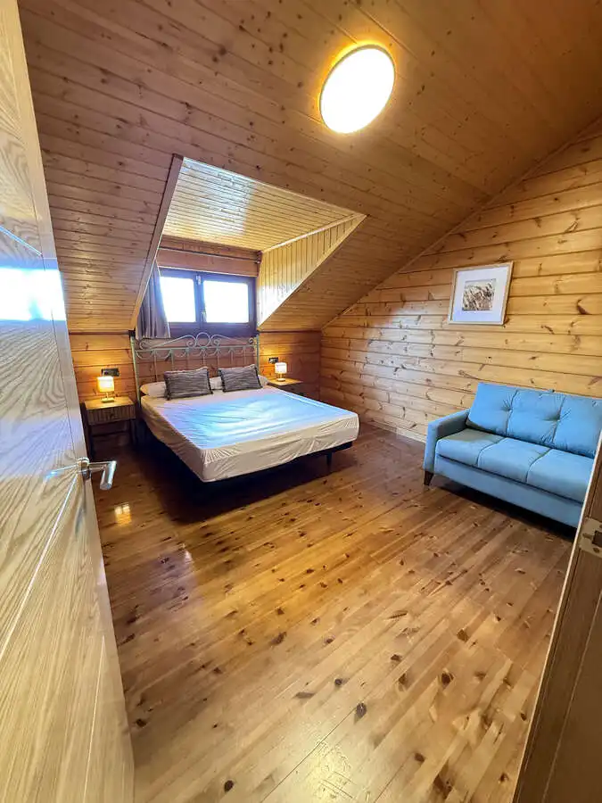 Habitación de Casa o chalet de alquiler en Roquetas de Mar con Jardín privado, Piscina y Amueblado