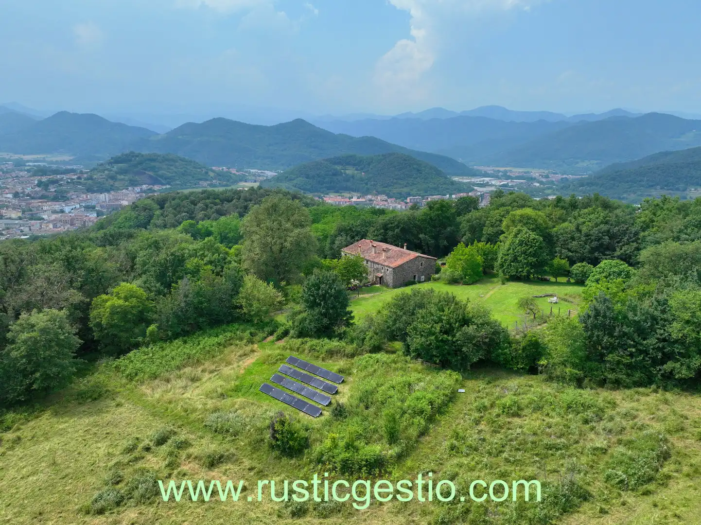 Finca rústica en venta en Olot con Aire acondicionado, Jardín privado y Parquet