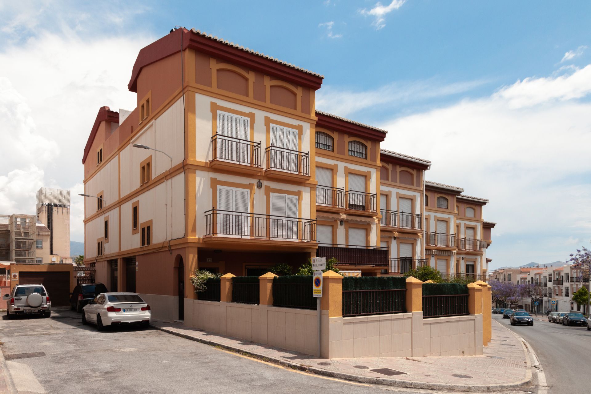 Exterior view of Single-family semi-detached for sale in Motril  with Air Conditioner, Private garden and Terrace