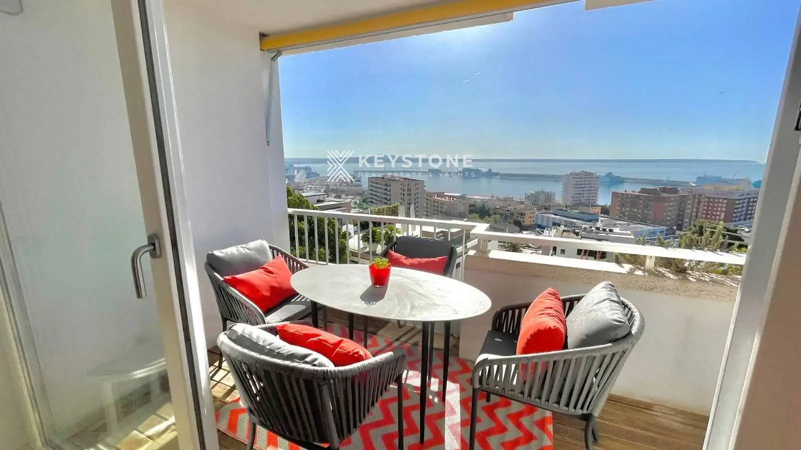 Flat with pool to rent in Vista Alegre, imagen 3