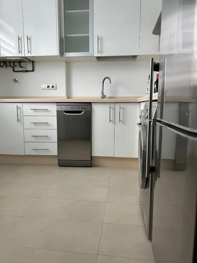 Kitchen of Duplexes for rent in Sevilla  with Air Conditioner, Heating and Storage room