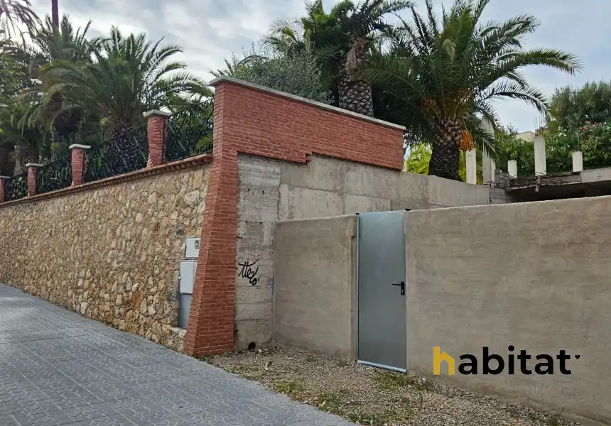 Vista exterior de Residencial en venta en Tarragona