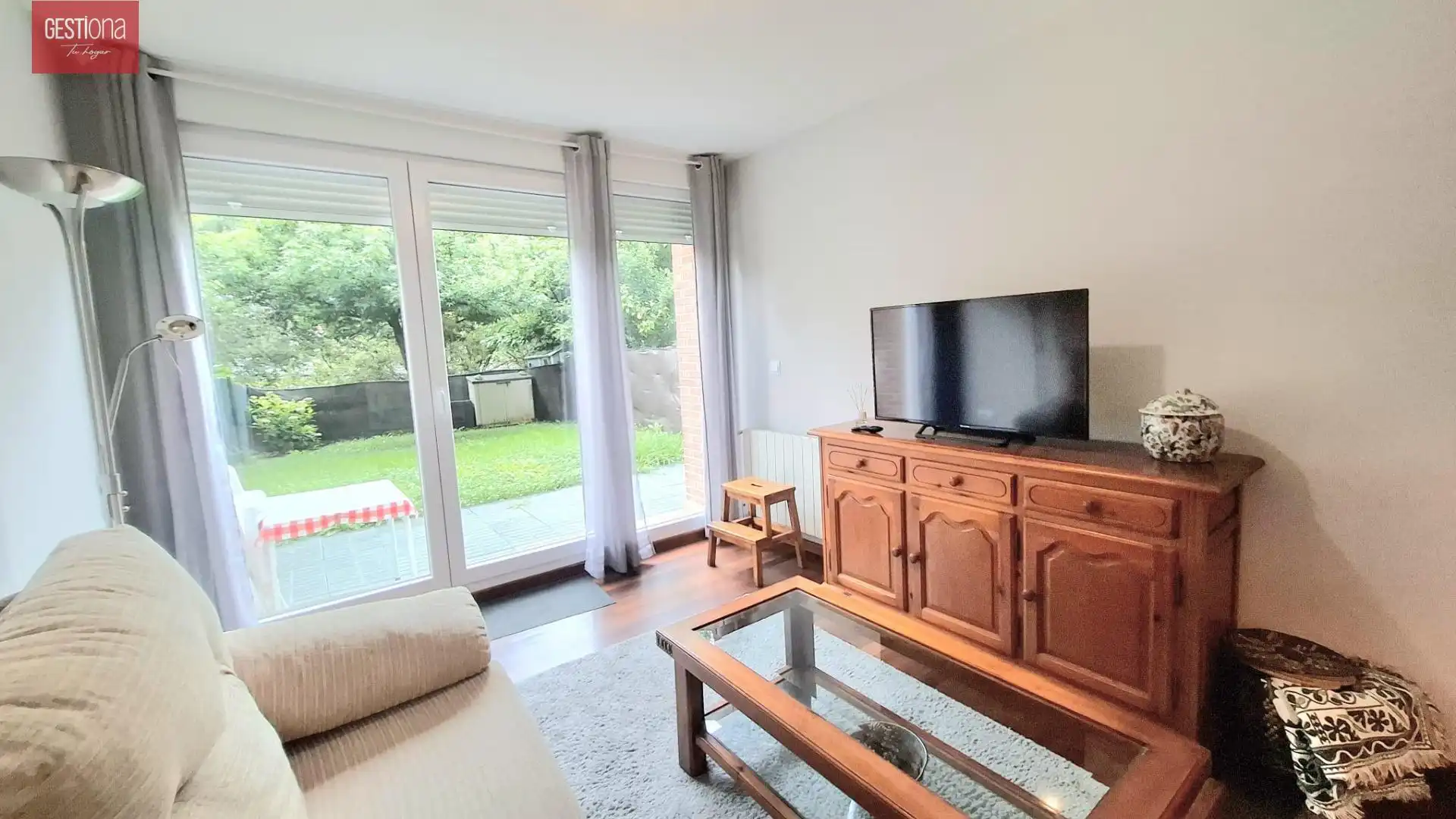 Sala de estar de Planta baja en venta en Piélagos con Calefacción, Jardín privado y Terraza