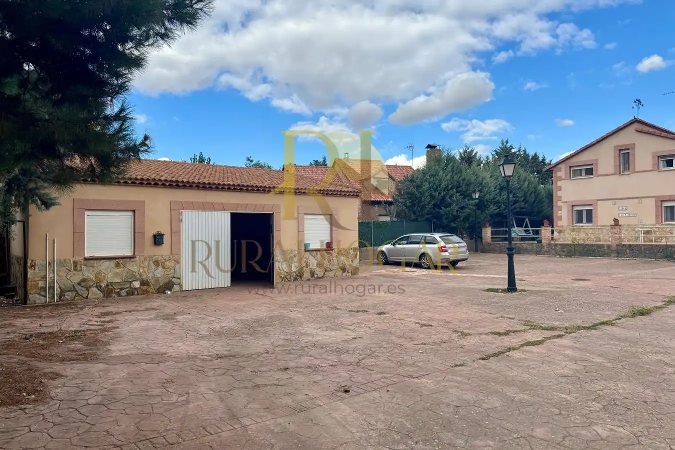 Exterior view of Houses for sale in Molina de Aragón  with Private garden, Parquet flooring and Storage room