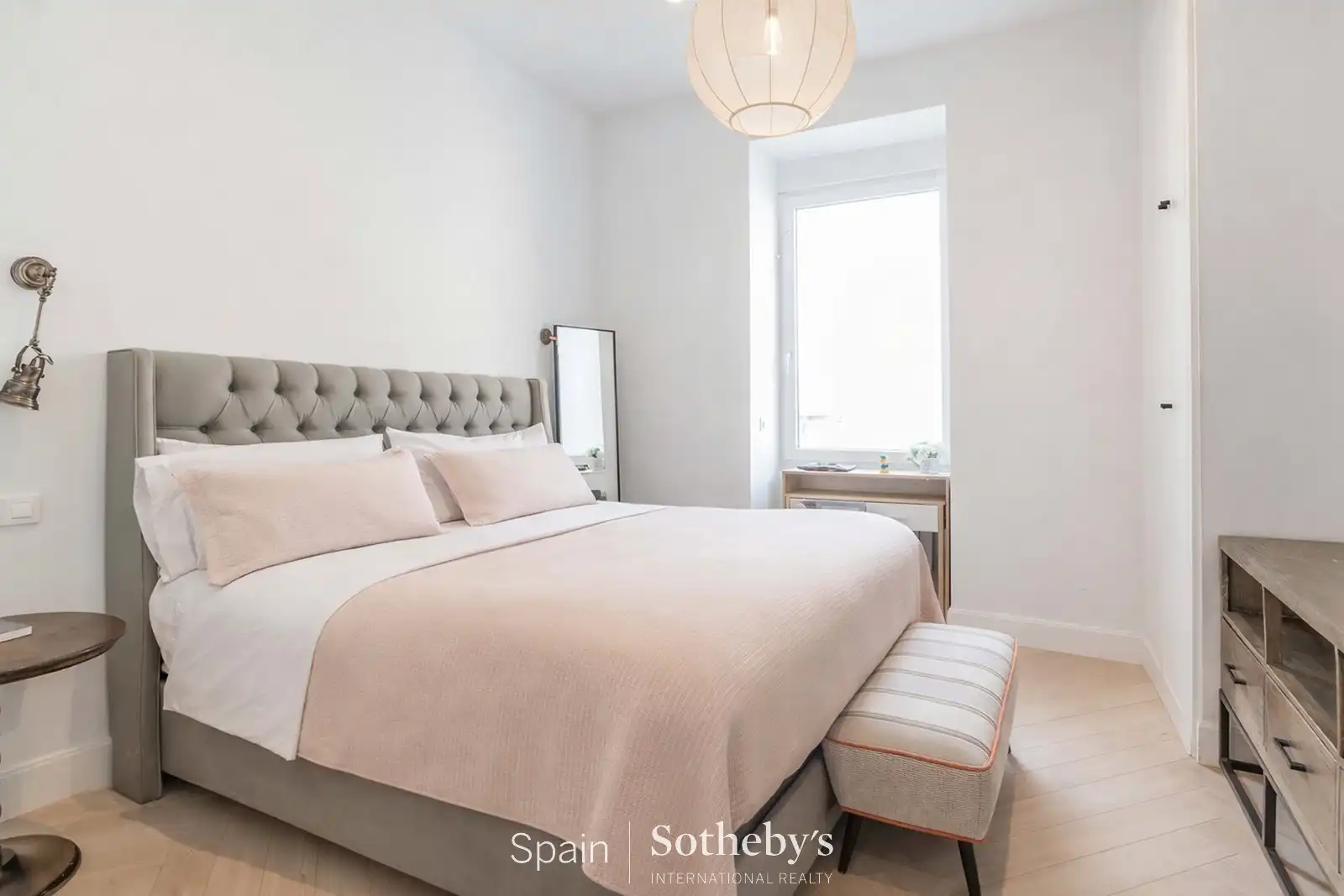 Habitación de Apartamento en venta en Madrid con Aire acondicionado, Calefacción y Terraza