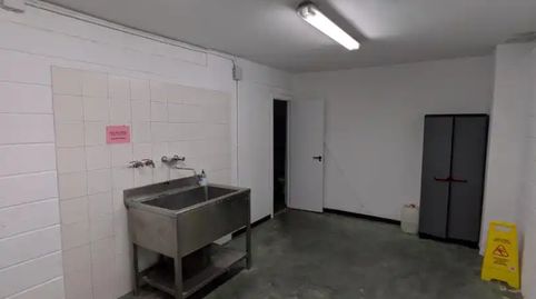 Foto 5 von Fabrikhallen zur Miete in Ibarsusibidea Bidea, 2, Bolueta, Bilbao