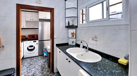Foto 2 de Piso en venta en Ciutat Meridiana,  Barcelona Capital