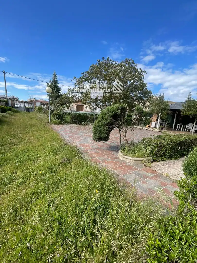 Casa o chalet en venta en Doñinos de Salamanca con Calefacción y Amueblado
