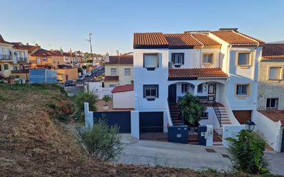 Exterior view of Single-family semi-detached for sale in Los Barrios  with Air Conditioner and Terrace