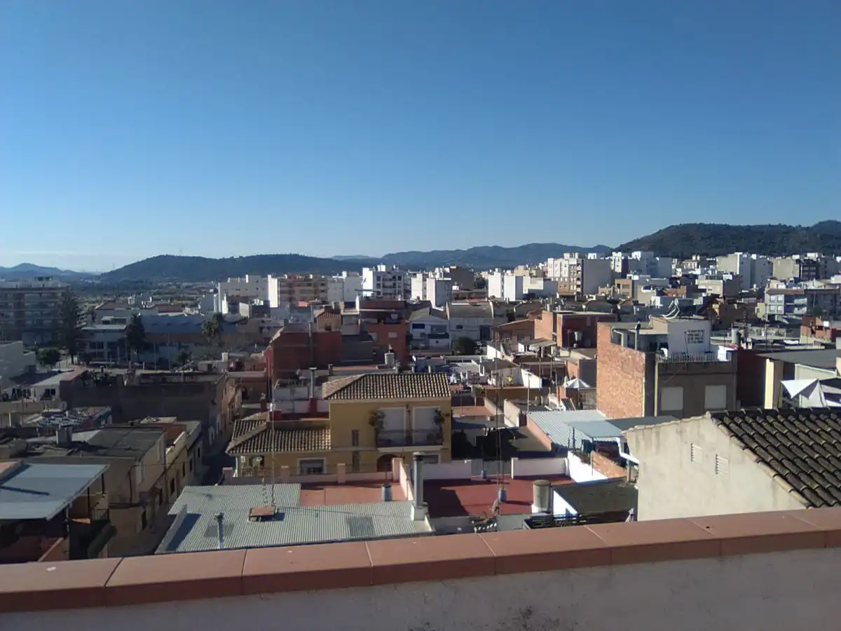 Vista exterior de Casa o xalet en venda en La Vall d'Uixó amb Calefacció, Terrassa i Traster