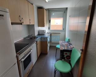 Küche von Wohnung miete in Villamediana de Iregua mit Heizung, Parkett und Abstellraum
