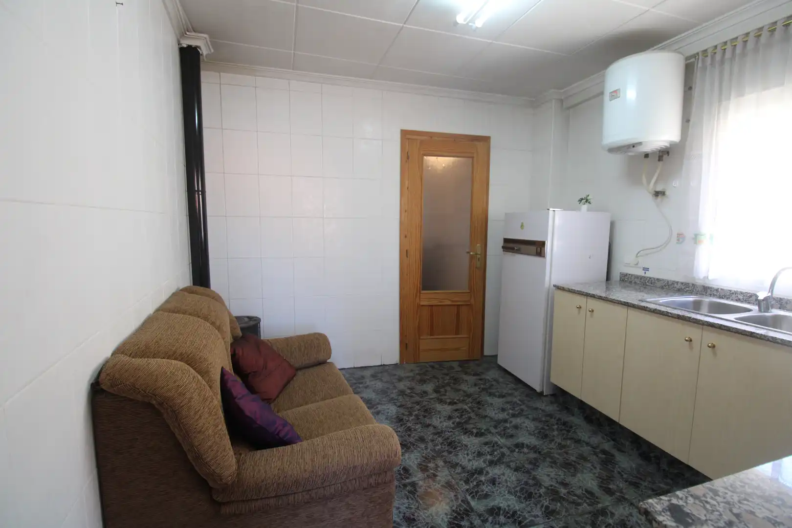 Cocina de Casa adosada en venta en Almansa con Terraza y Trastero