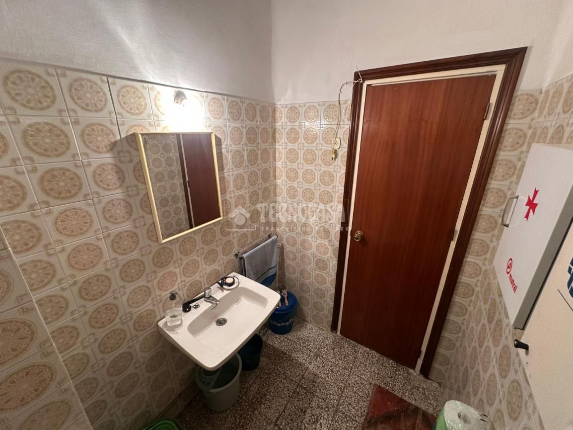 Bany de Local en venda en Málaga Capital amb Aire condicionat