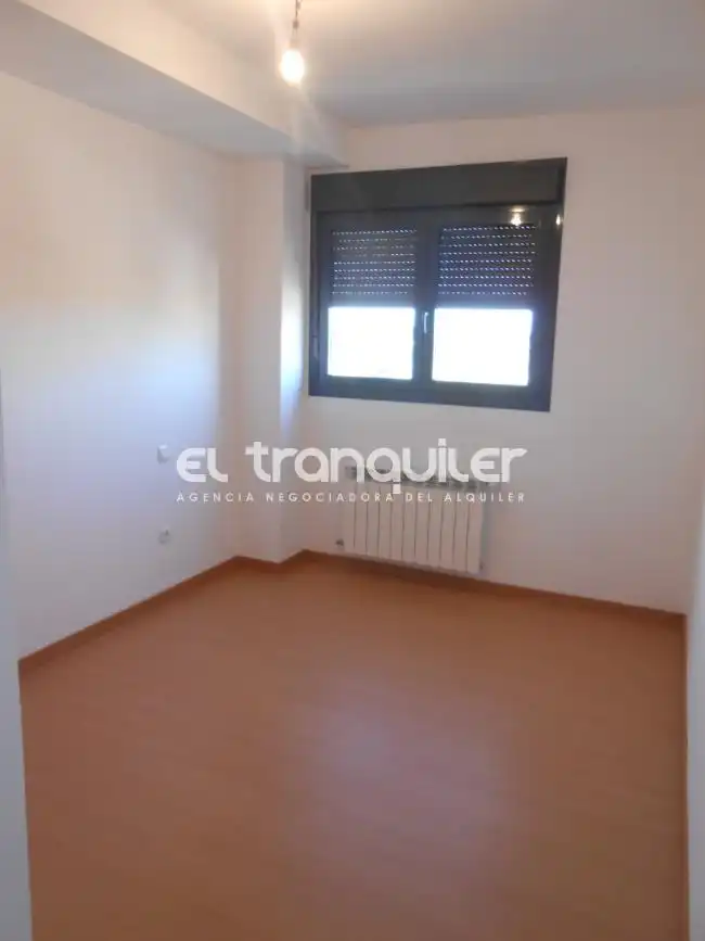 Bedroom of Flat for rent in Leganés  with Terrace, Storage room and Swimming Pool