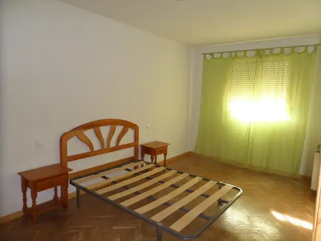 Habitación de Apartamento en venta en San Agustín del Guadalix con Calefacción, Trastero y Horno