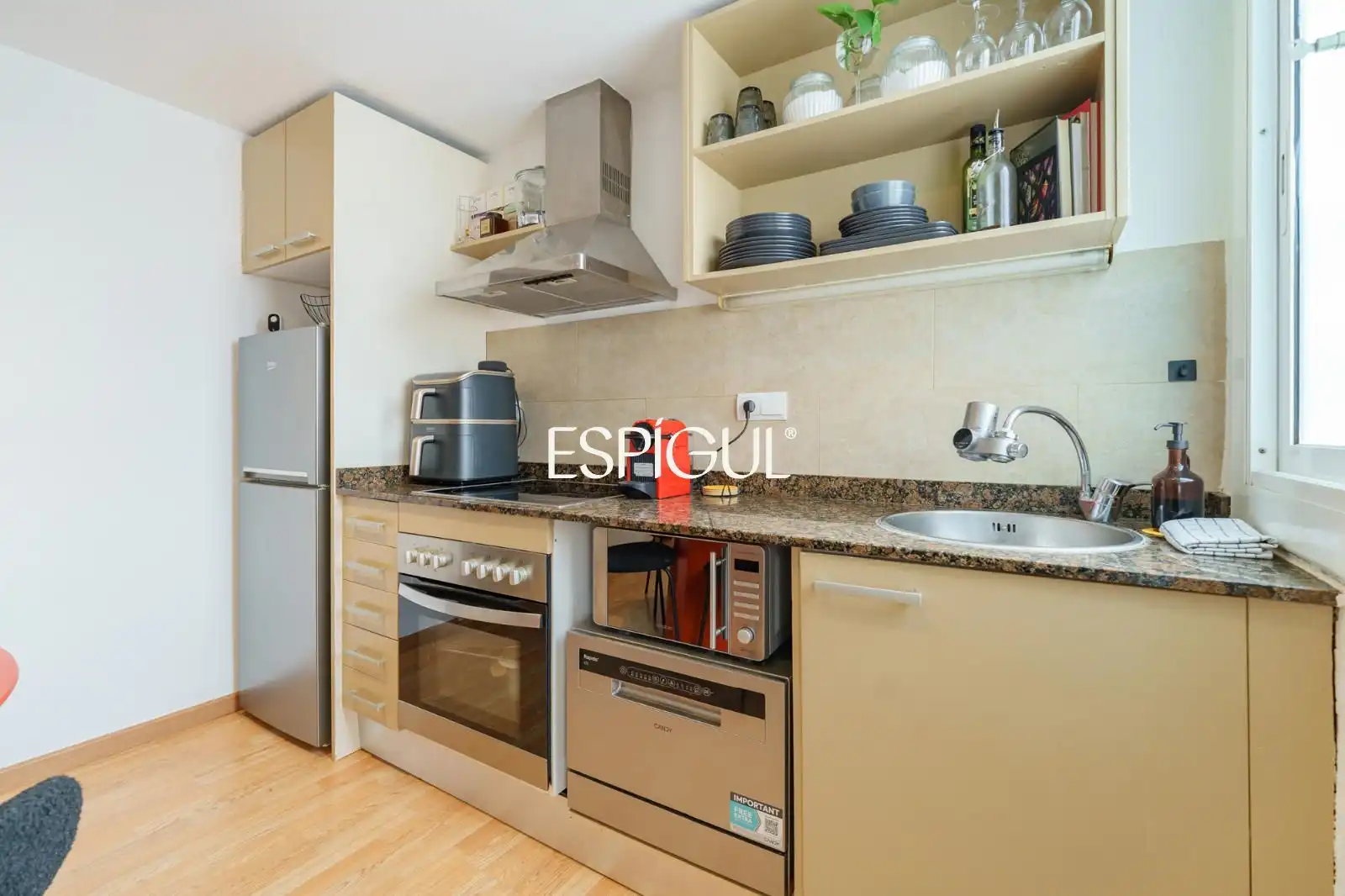 Küche von Wohnung zur Miete in Sants - Montjuïc
