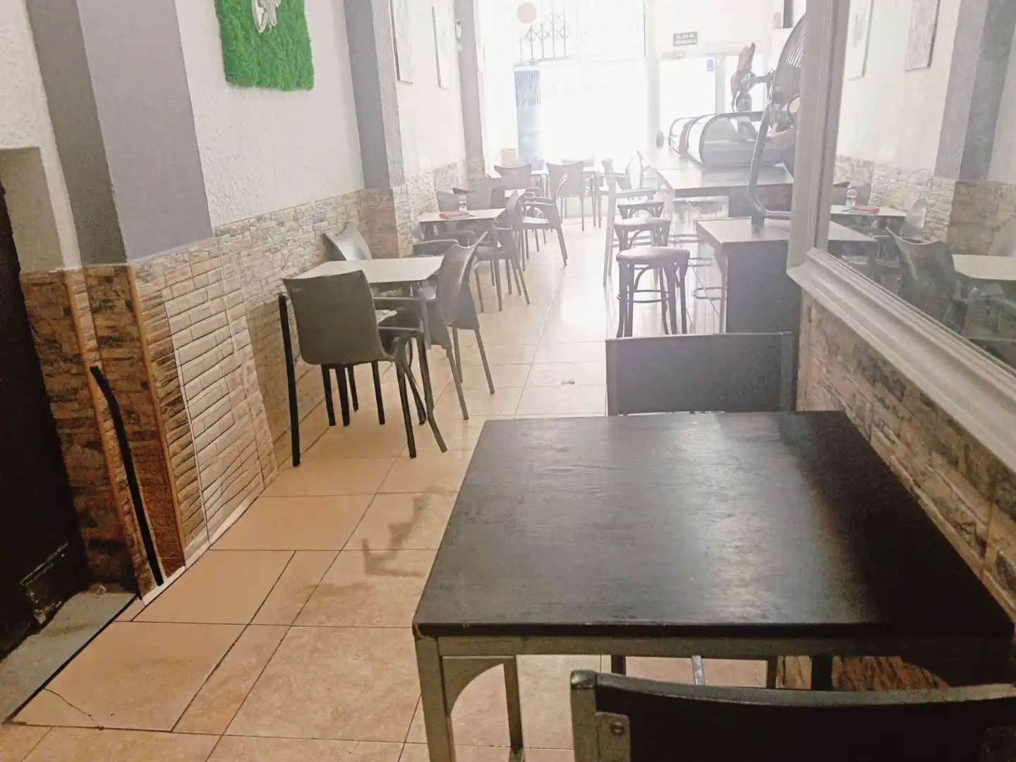 Local de alquiler en Zaragoza con Aire acondicionado y Amueblado