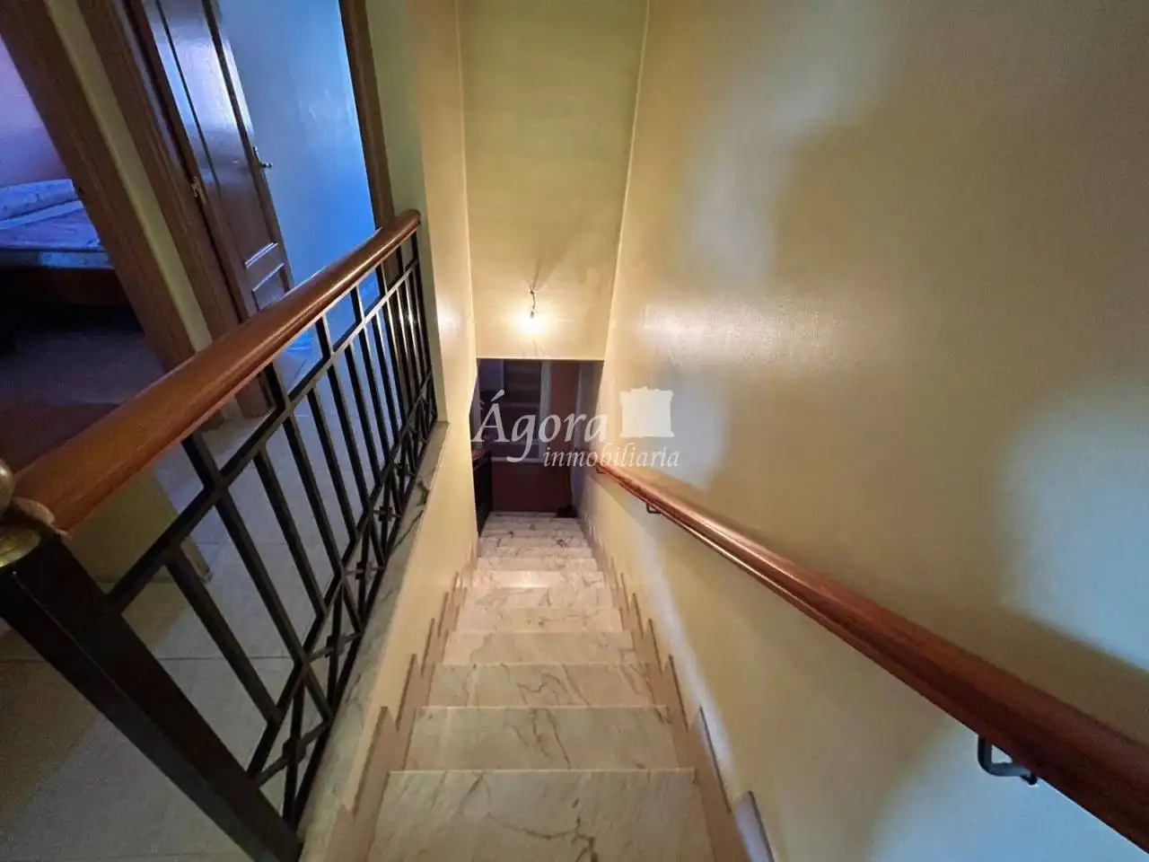 Casa adosada en venta en Valladolid con Calefacción y Jardín privado