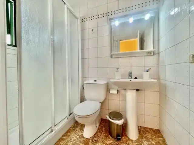 Badezimmer von Wohnung zur Miete in Maspalomas - Meloneras