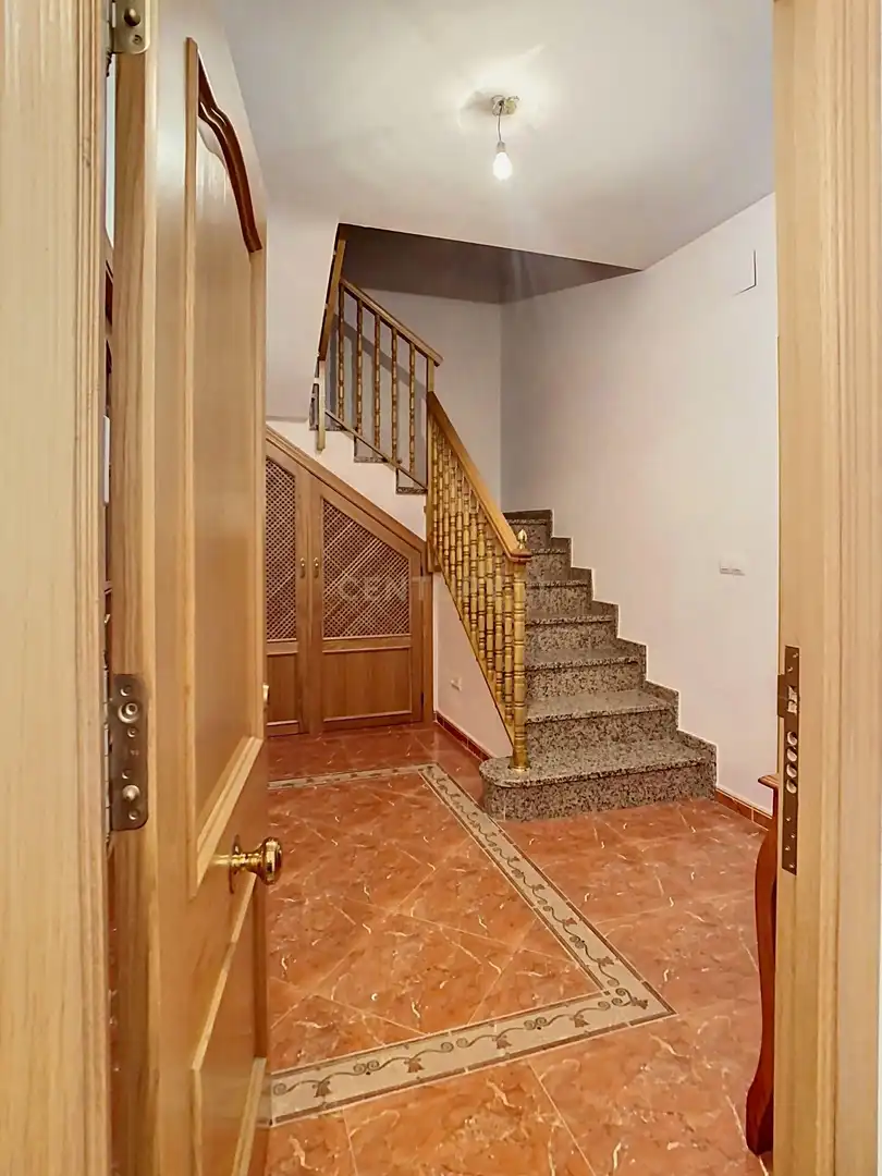 Houses for sale in Cuevas de San Marcos