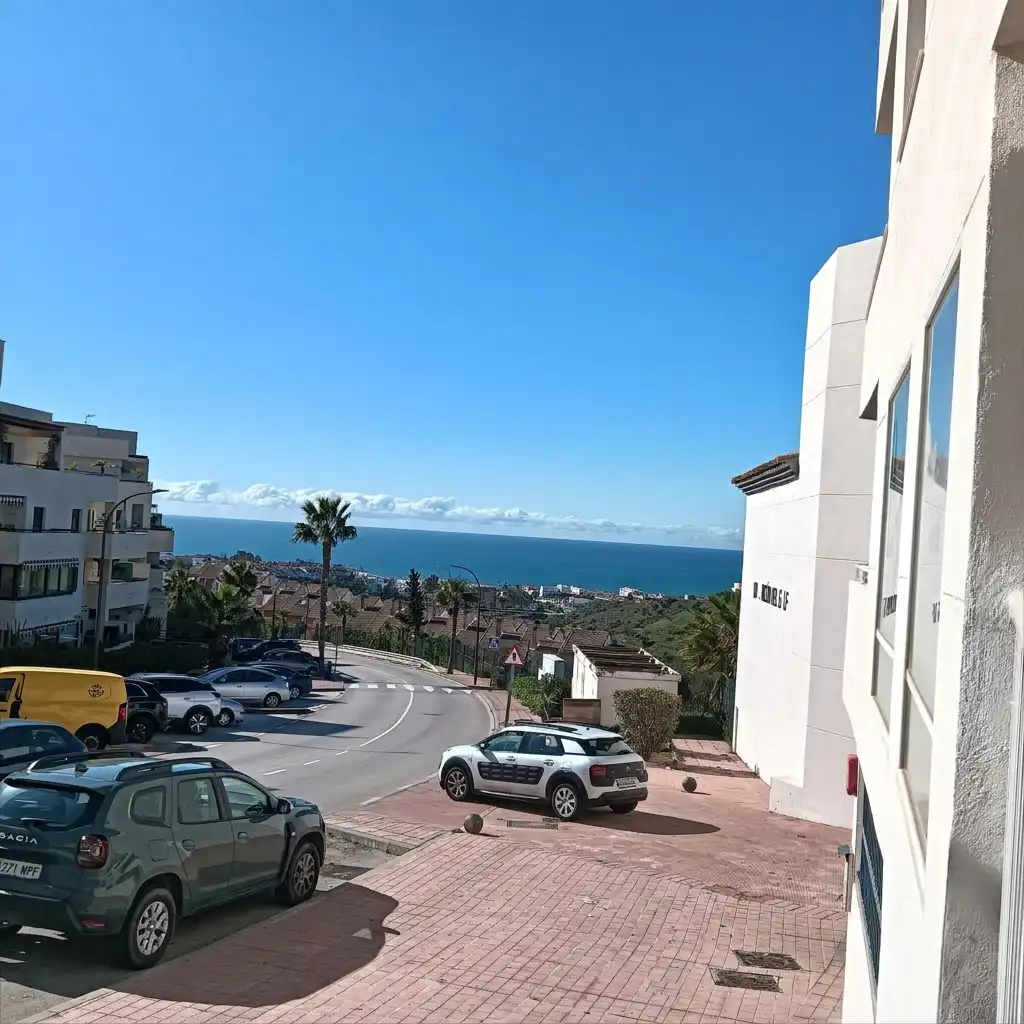 Exterior view of Commercial properties for rent in Rincón de la Victoria  with Air Conditioner