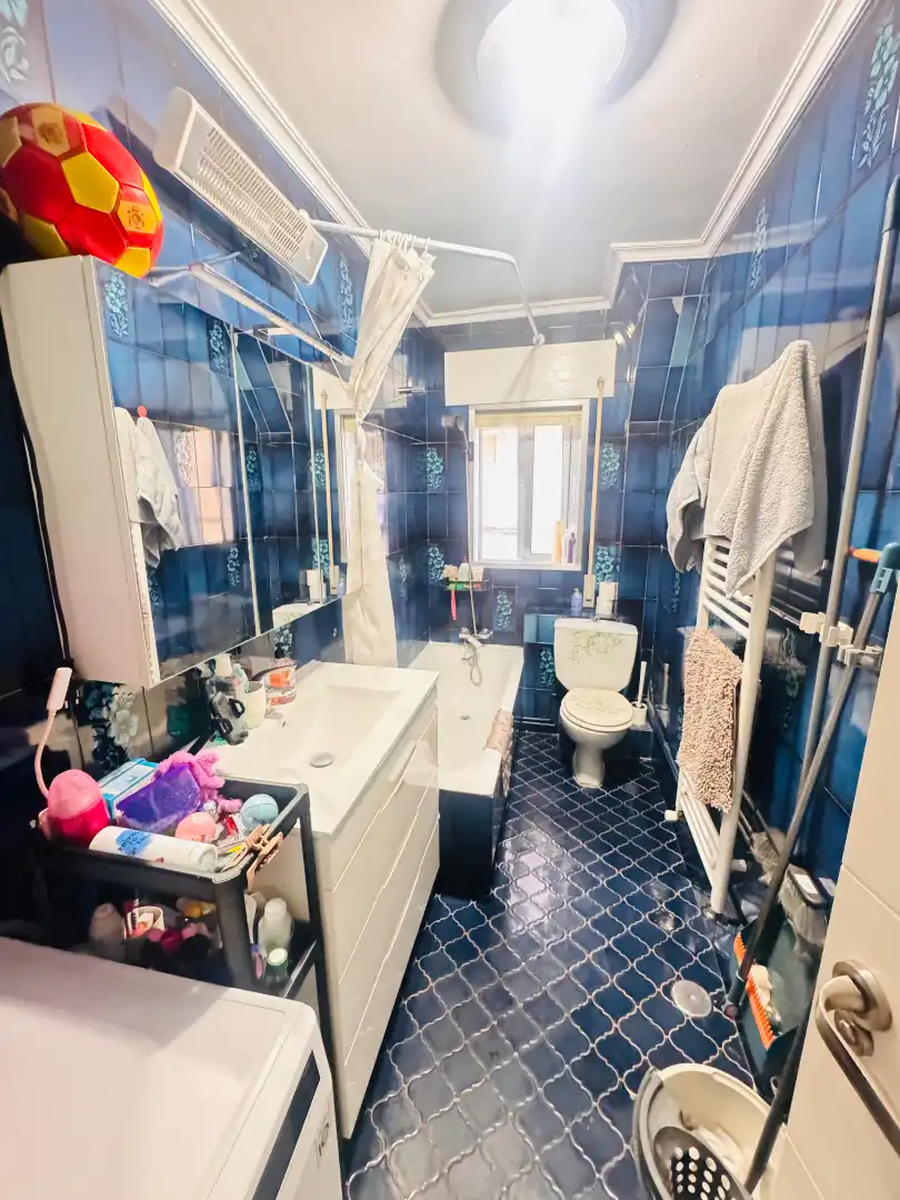 Baño de Piso en venta en Valladolid con Calefacción, Parquet y Amueblado