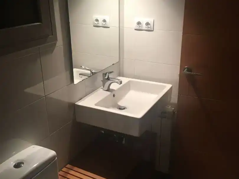 Bany de Pis en venda en El Vendrell amb Aire condicionat i Balcó