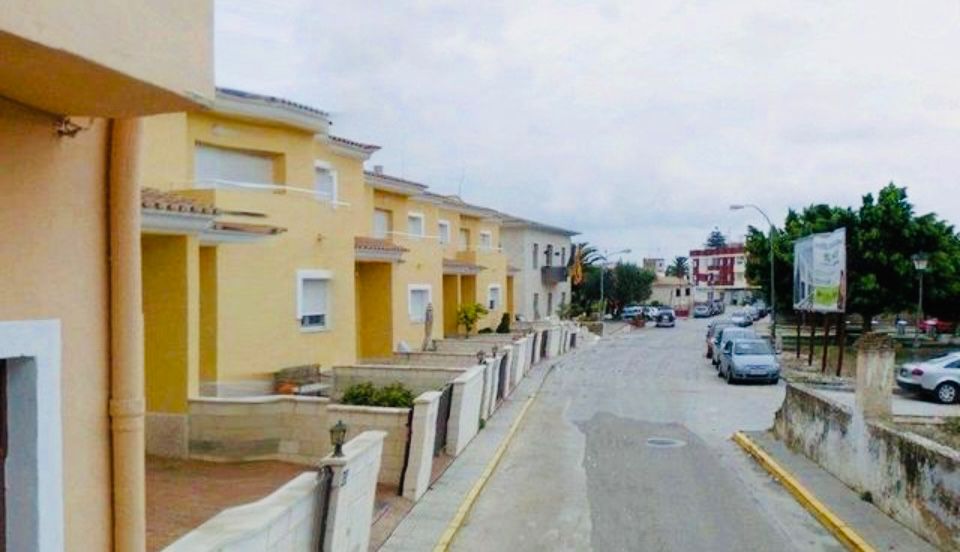 Casa adosada en venda a Centro Urbano, Dénia