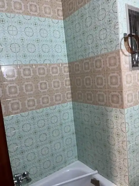 Bany de Oficina de lloguer en Sevilla amb Aire condicionat