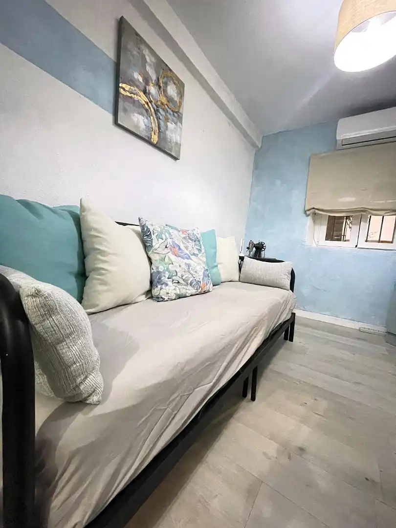 Habitación de Casa adosada en venta en Ronda con Aire acondicionado, Terraza y Trastero