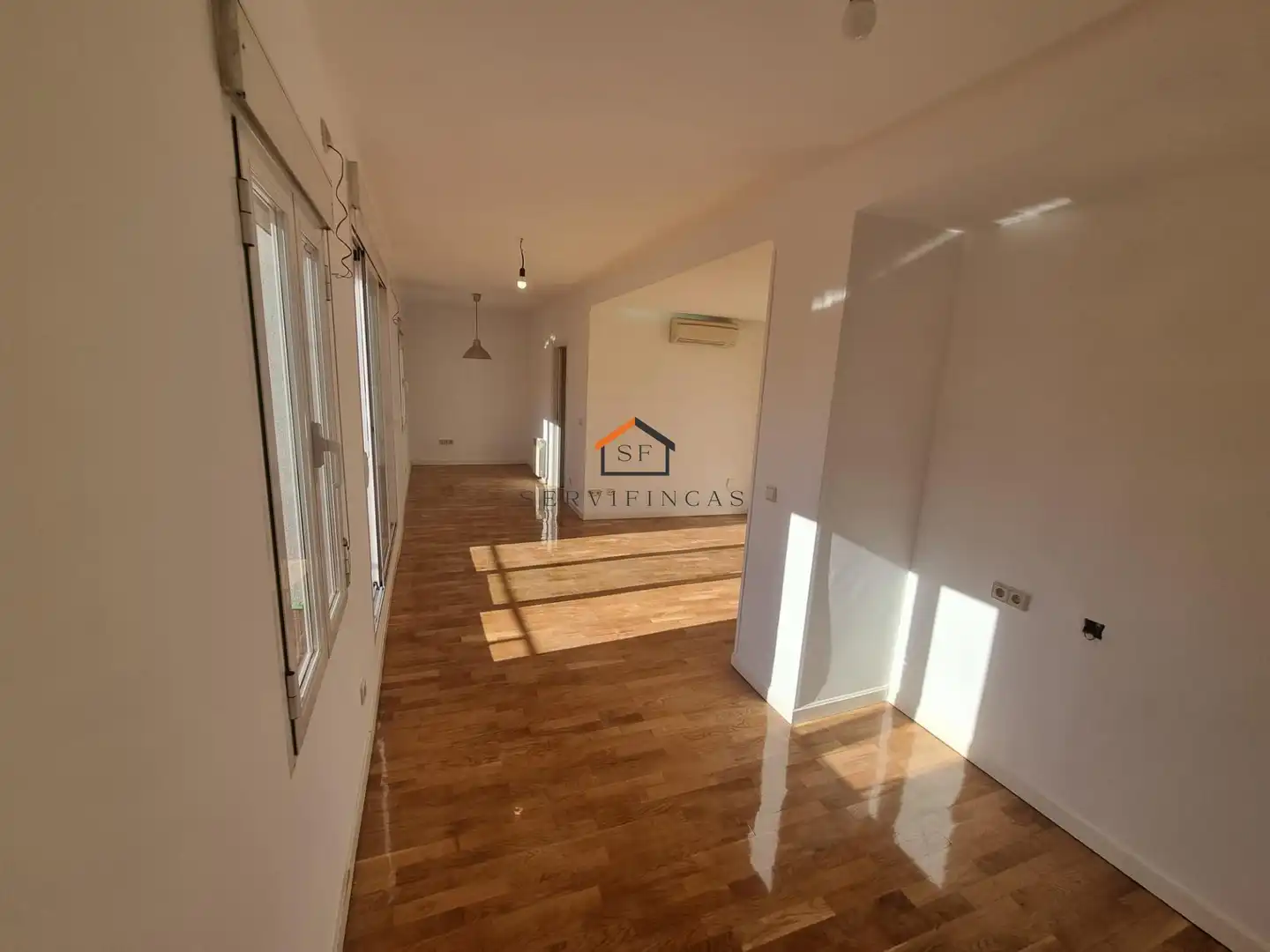 Living room of Attic for sale in Madrid  with Air Conditioner, Heating and Terrace
