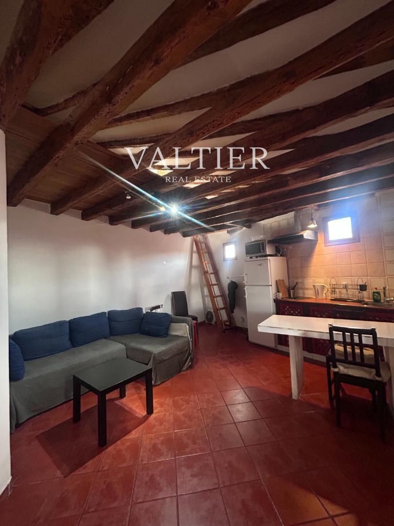 Exterior view of Attic for rent in  Madrid Capital  with Air Conditioner and Furnished