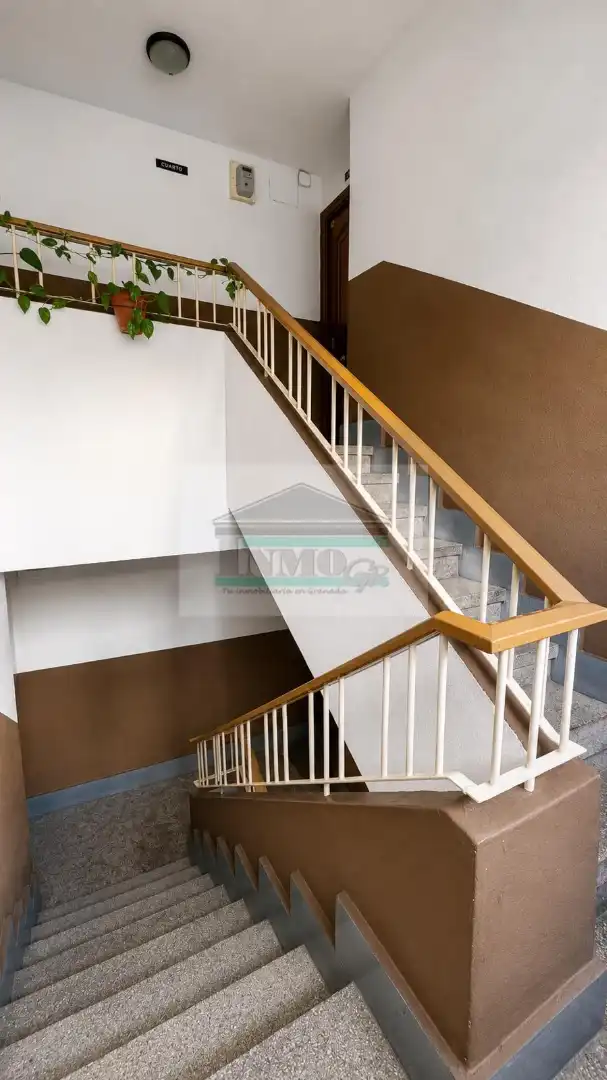 Flat for rent in Granada  with Air Conditioner, Furnished and Balcony