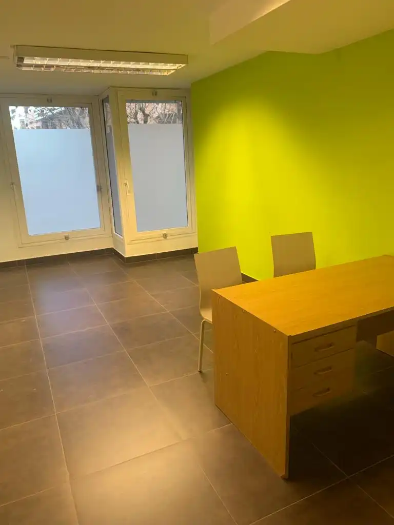 Büro zur Miete in Mataró mit Klimaanlage, Möbliert und Internet