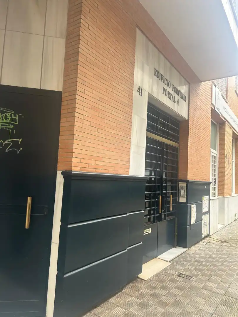 Exterior view of Storage room for sale in Sevilla