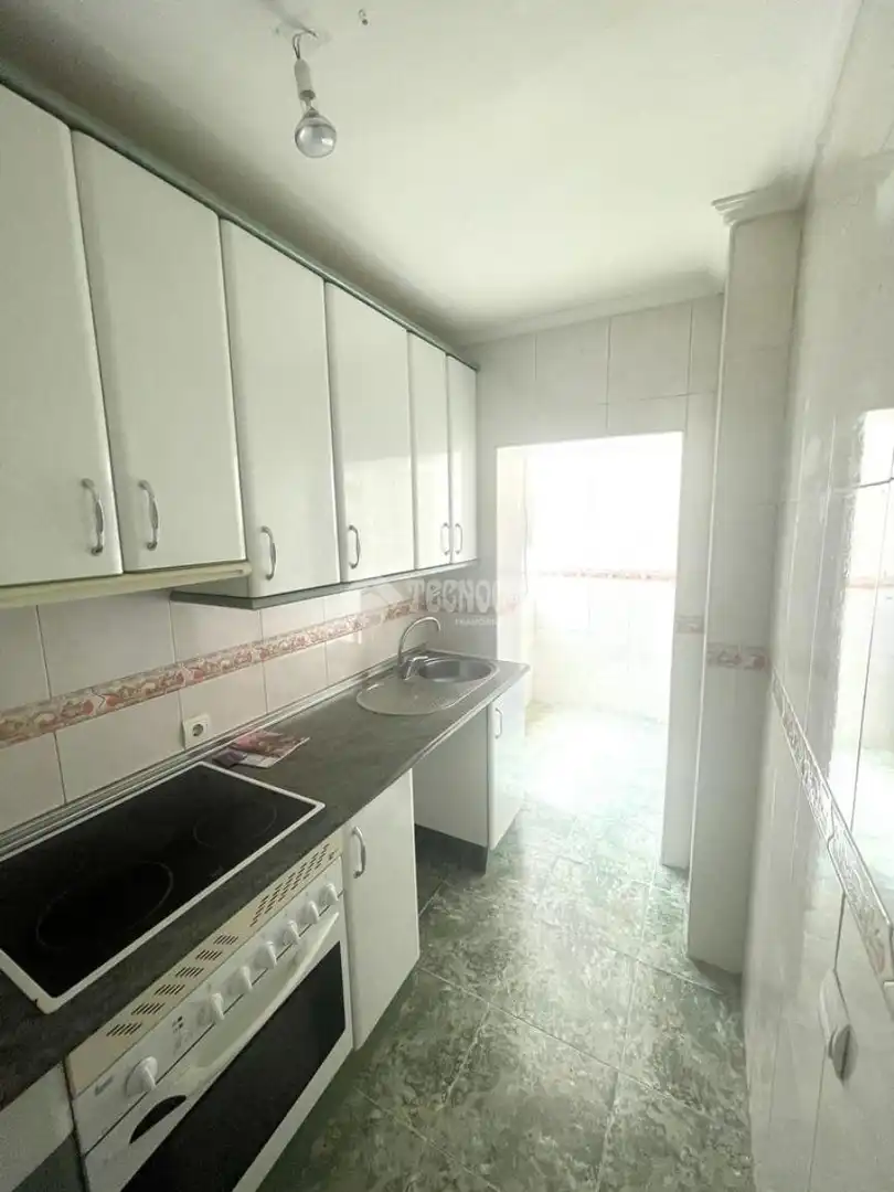 Cuina de Pis en venda en Leganés amb Terrassa