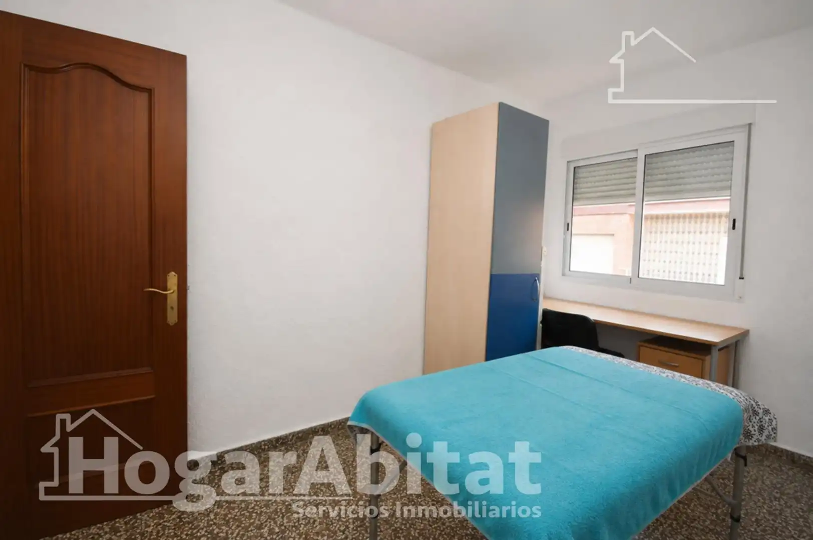 Habitación de Piso en venta en Valencia con Aire acondicionado, Calefacción y Terraza