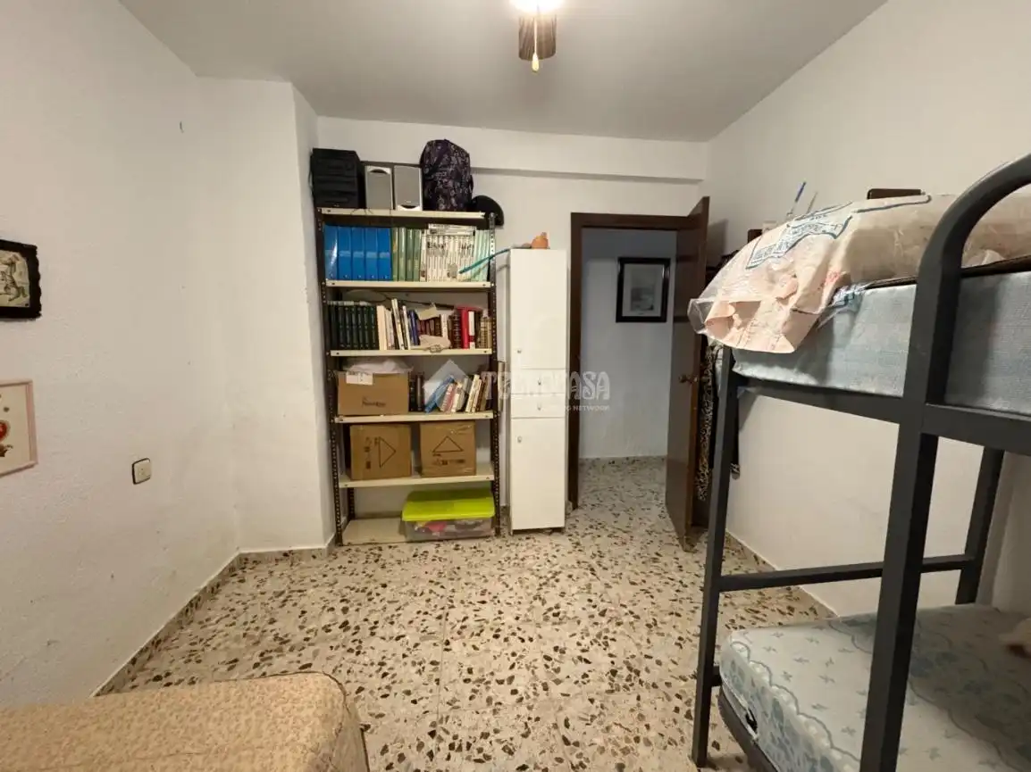Dormitori de Finca rústica en venda en Jaén amb Traster i Piscina