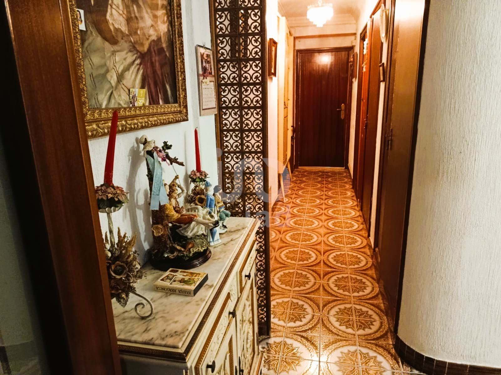 Flat for sale in  Zaragoza Capital  with Terrace