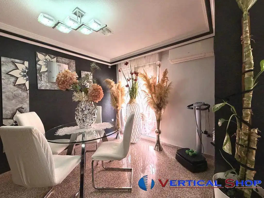 Comedor de Piso en venta en Caudete