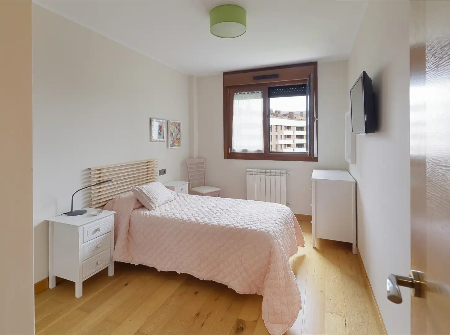 Habitación de Piso en venta en Villaviciosa con Calefacción, Parquet y Terraza