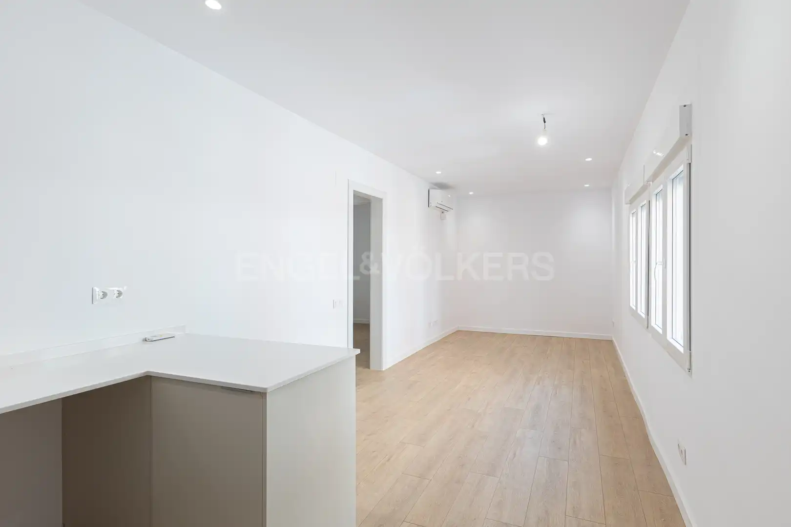 Piso en venta en Barcelona con Aire acondicionado, Calefacción y Parquet