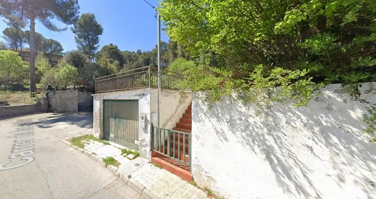 Adosado con jardín en venta en ALZINES DE LES 32, imagen 2
