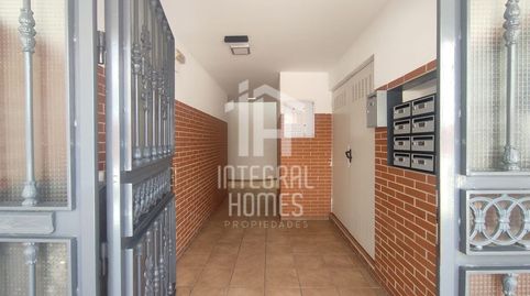 Foto 2 de Piso en venta en Plaza Alhambra, San Juan del Puerto, Huelva