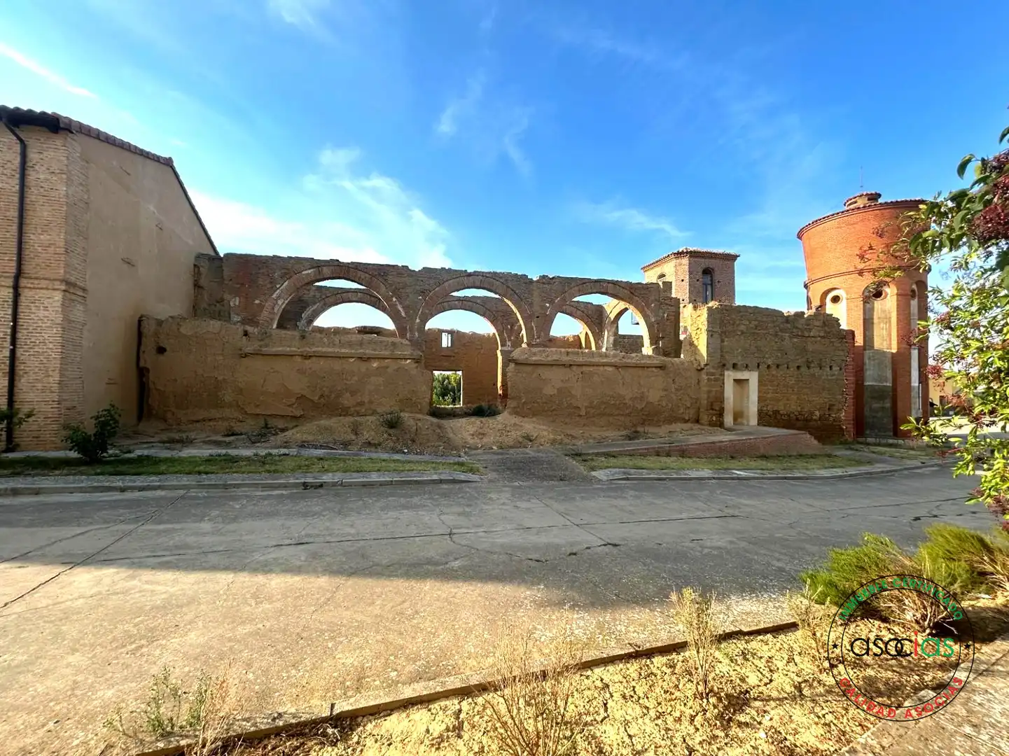 Vista exterior de Casa o chalet en venta en Melgar de Arriba con Jardín privado