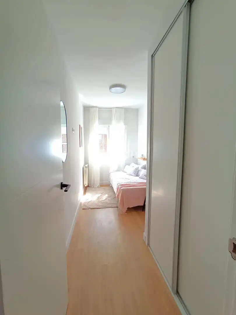 Schlafzimmer von Wohnung zum Verkauf in Madrid mit Klimaanlage, Heizung und Terrasse