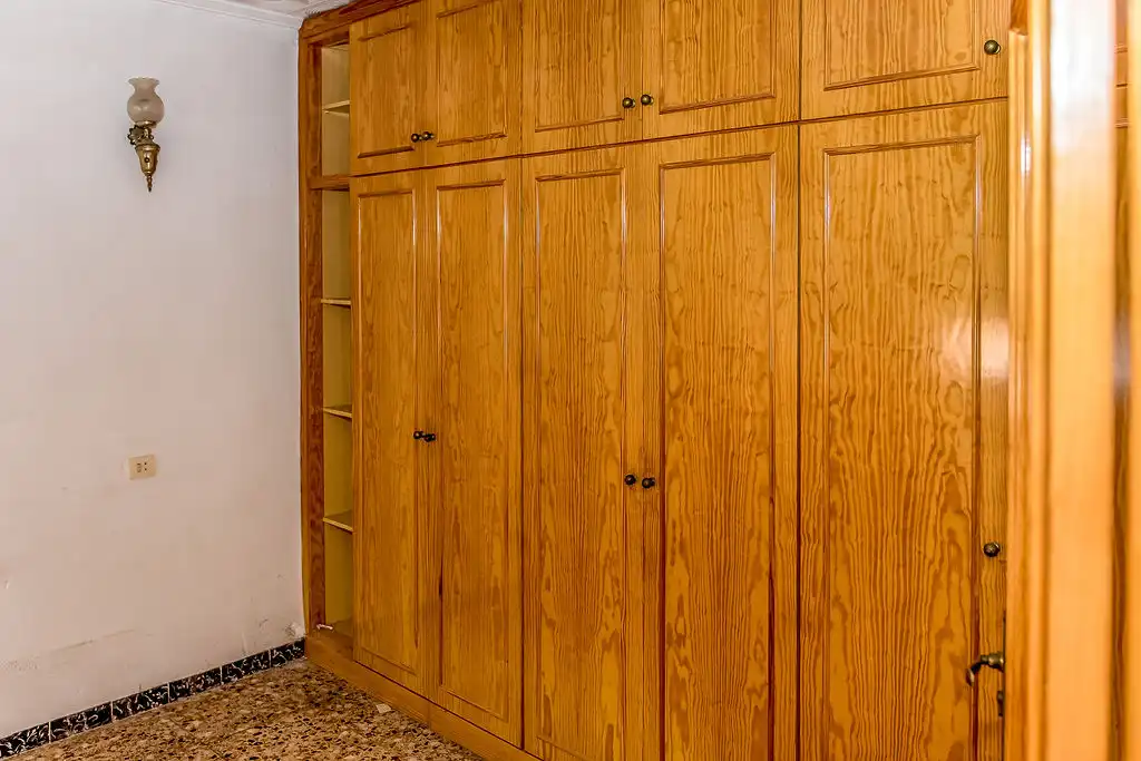 Habitación de Casa adosada en venta en Murcia